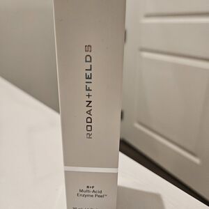 ‼️Rodan and Fields Multi-Acid Enzyme Peel...REASONABLE Offers will be accepted‼️